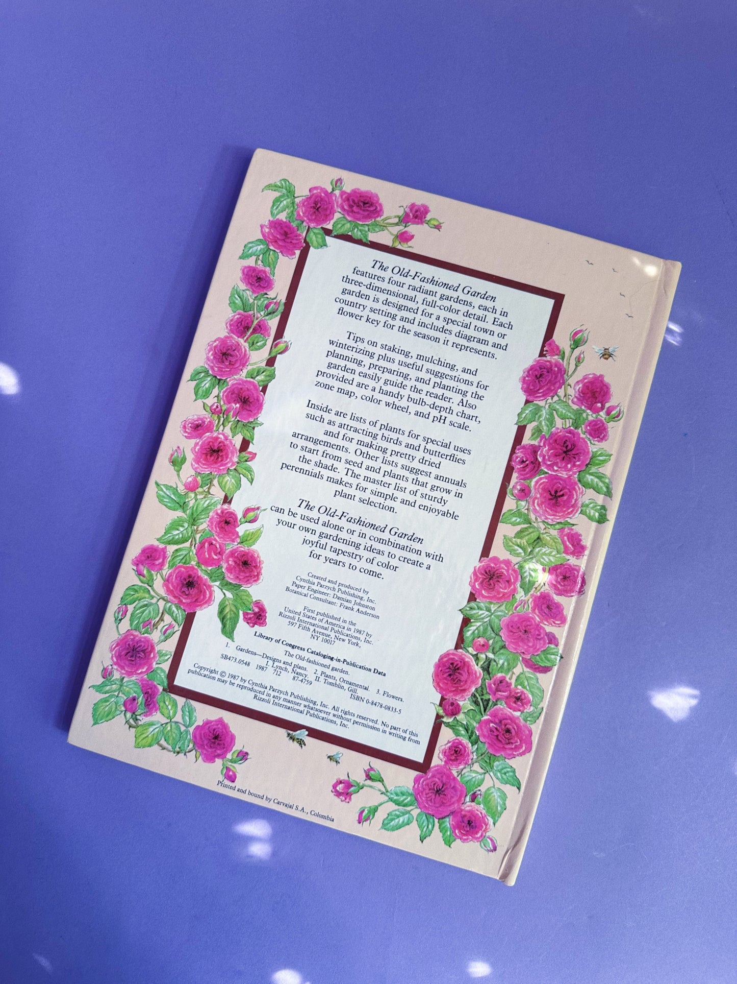 Vintage Old Fashioned Garden Pop Up Hardcover Book