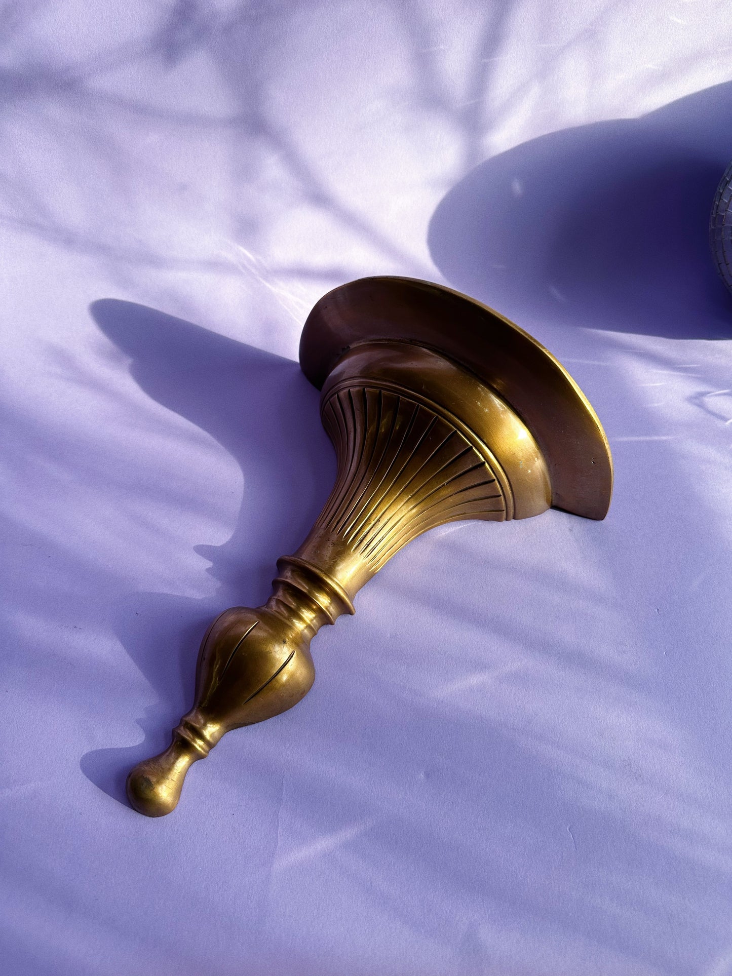 Vintage Ornate Solid Brass Heavy Gilt Wall Sconce Shelf Hollywood Regency