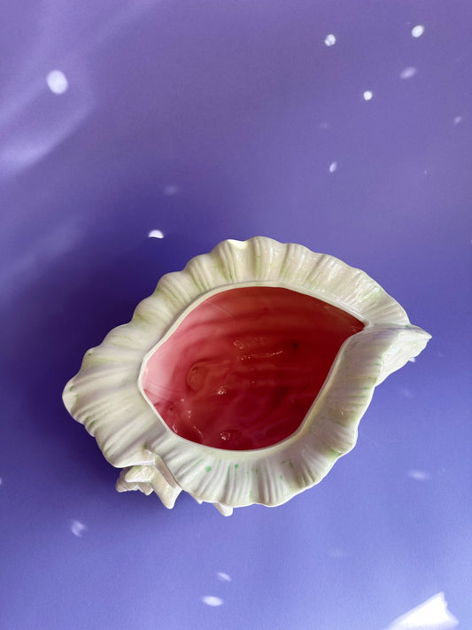 Large 80s Vintage Seashell Planter