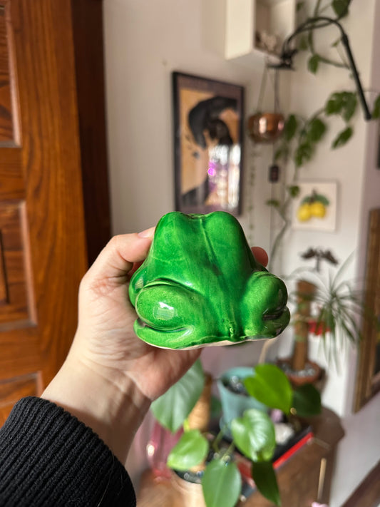 Vintage Ceramic Frog Ashtray Occupied Japan MCM