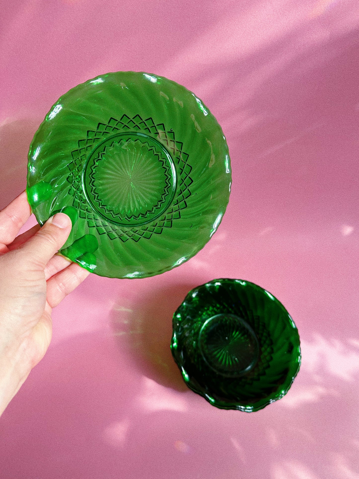 4 Vintage Anchor Hocking Forest Green Glass Bowls Diamond Swirl Ruffled Edge, 6.5”