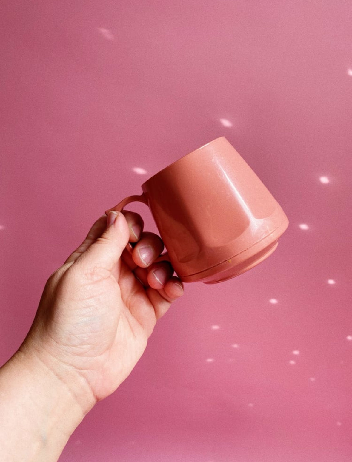 MCM Vintage Dinex Dusty Rose / Mauve Plastic Travel Mugs