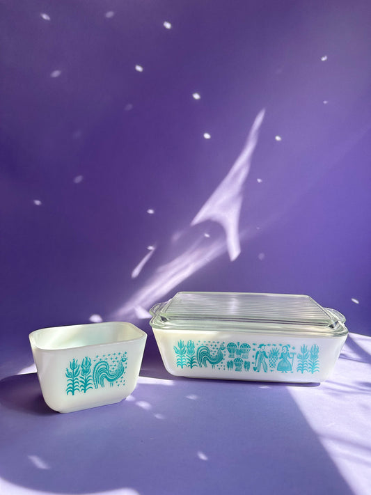 Pyrex Amish Butterprint 503 Refrigerator Dish With Lid 1.5 Quart