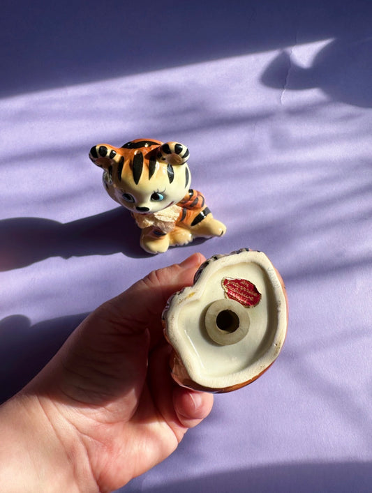 Vintage Tiger Salt & Pepper Shakers