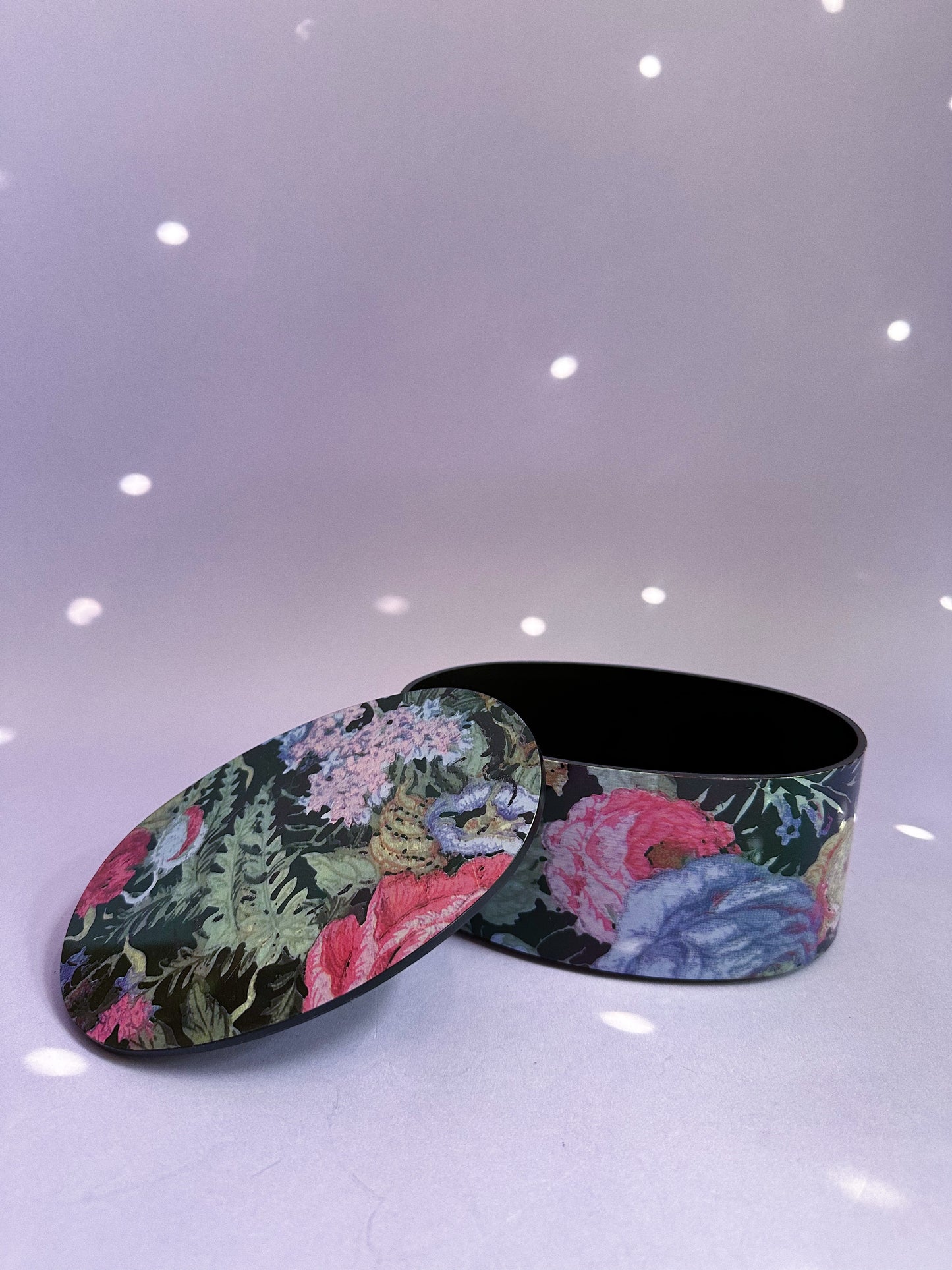 Vintage 80s Floral Plastic Lidded Oval Box