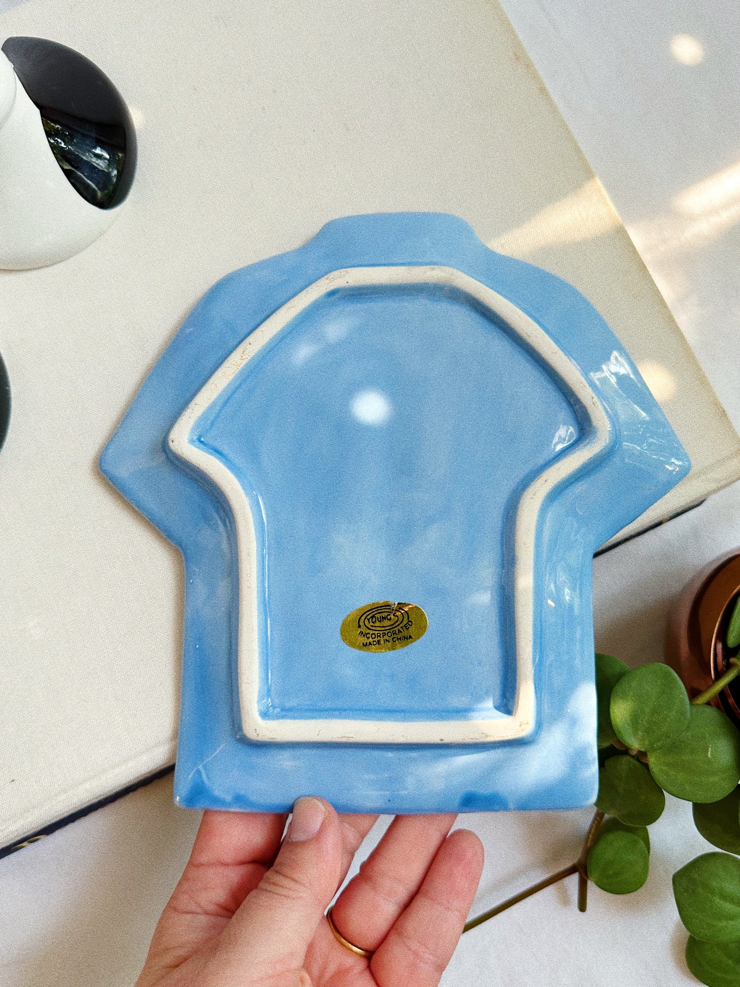 Vintage Glazed Ceramic Hawaiian Blue Shirt Dish