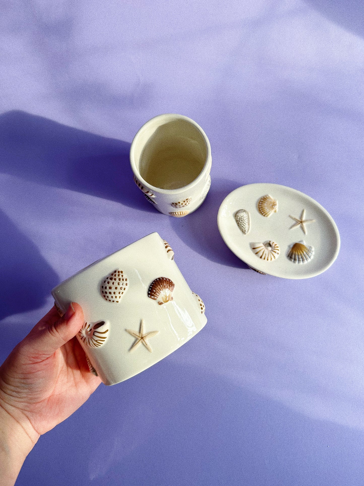 Early 2000s Ceramic Seashell Washroom Set