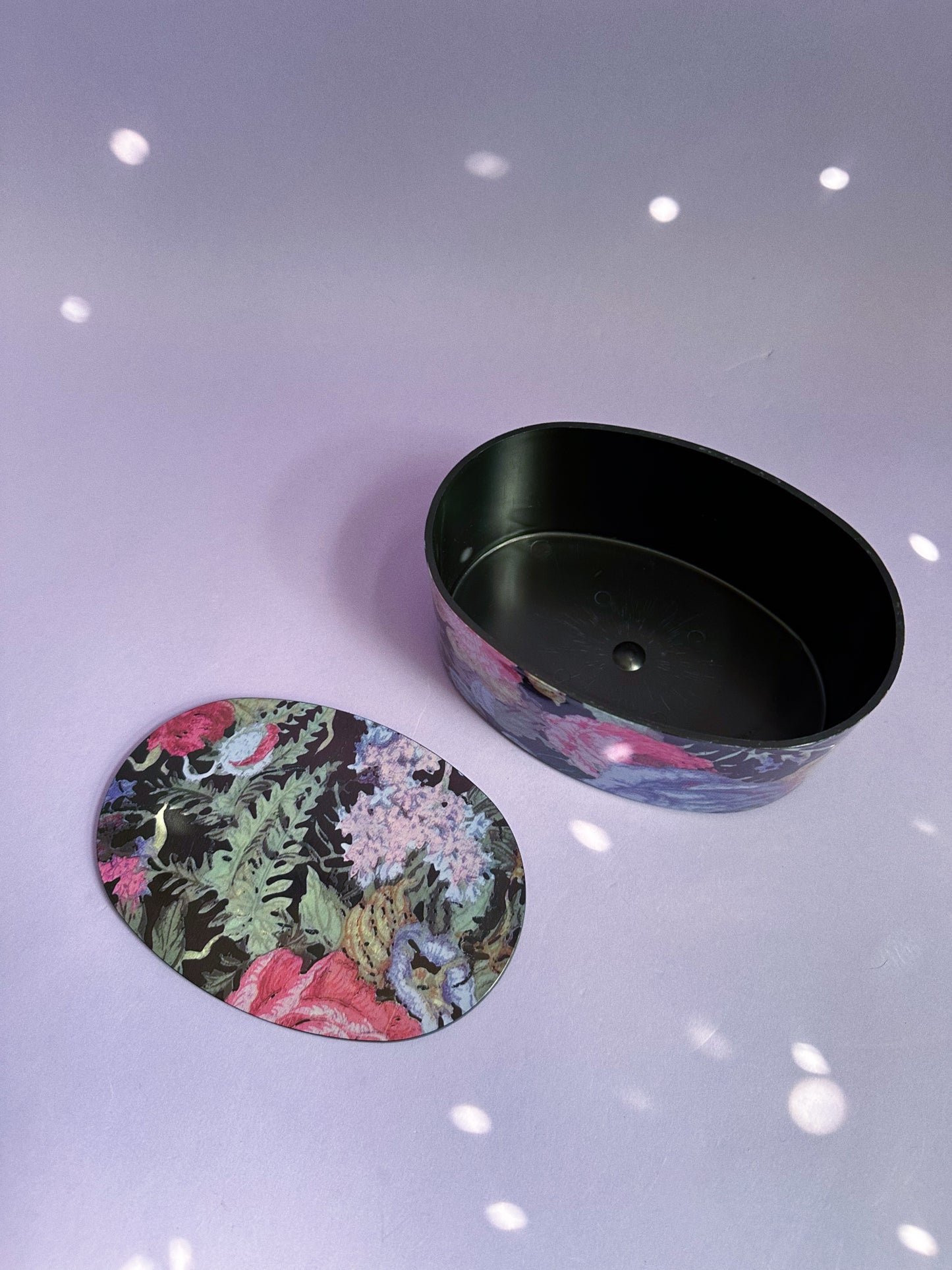 Vintage 80s Floral Plastic Lidded Oval Box