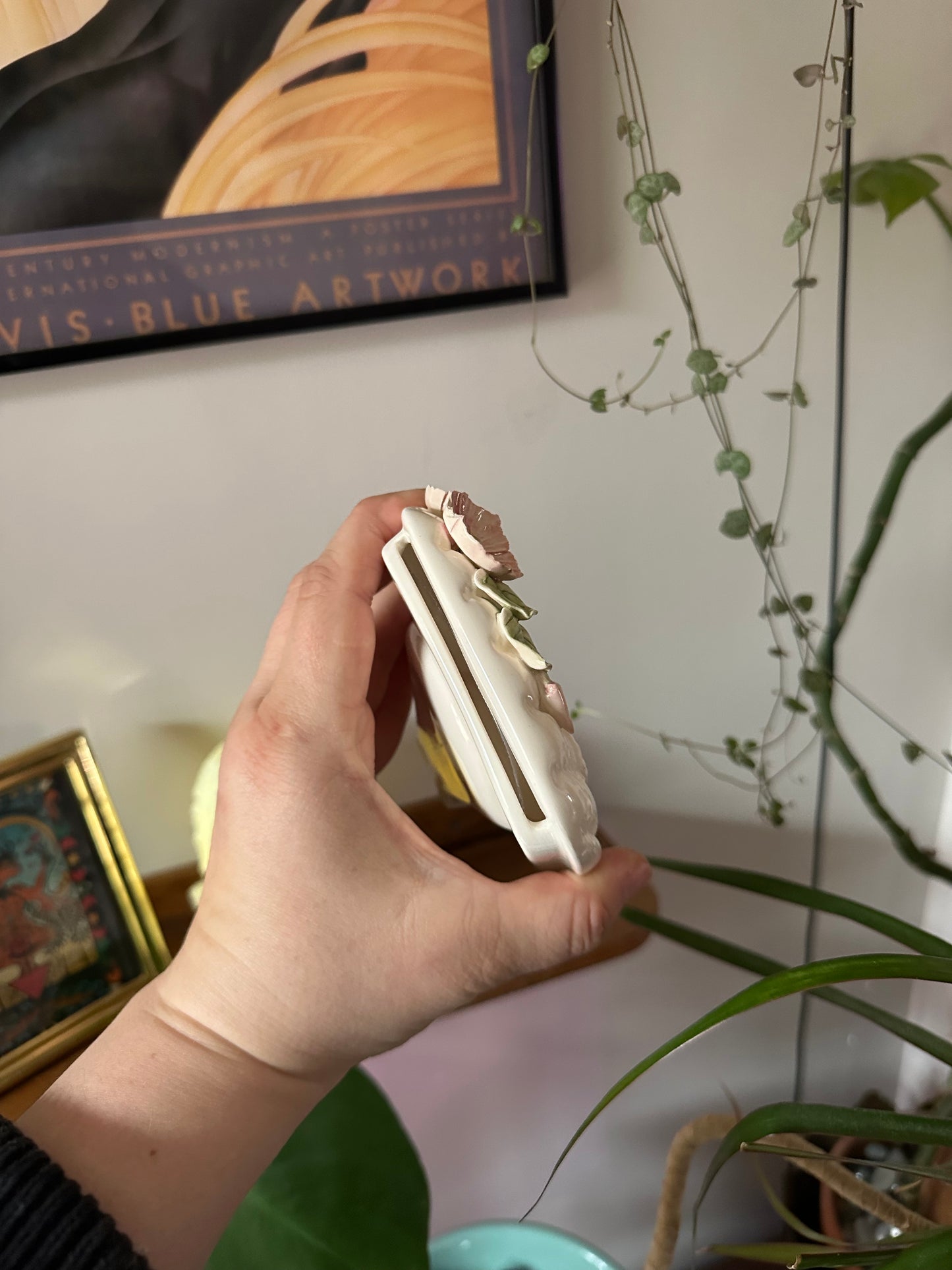 Sweet Porcelain Floral Pictue Frame 3 x 5 Photo