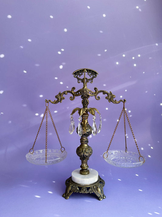 Vintage L&L WMC Scales of Justice Marble Base w Teardrop Prisms