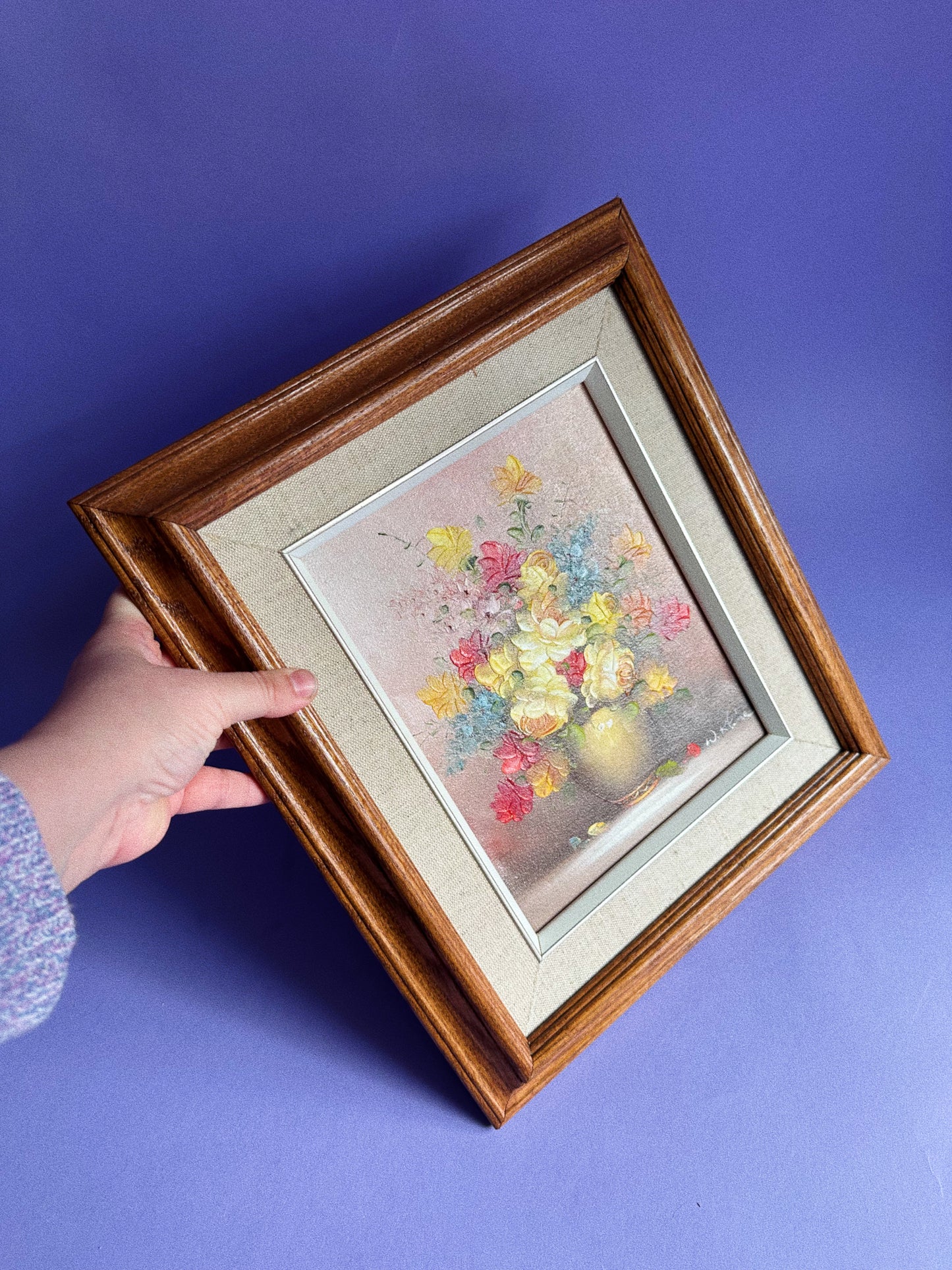 Vintage Wood Framed Signed Floral Bouquet Oil Painting