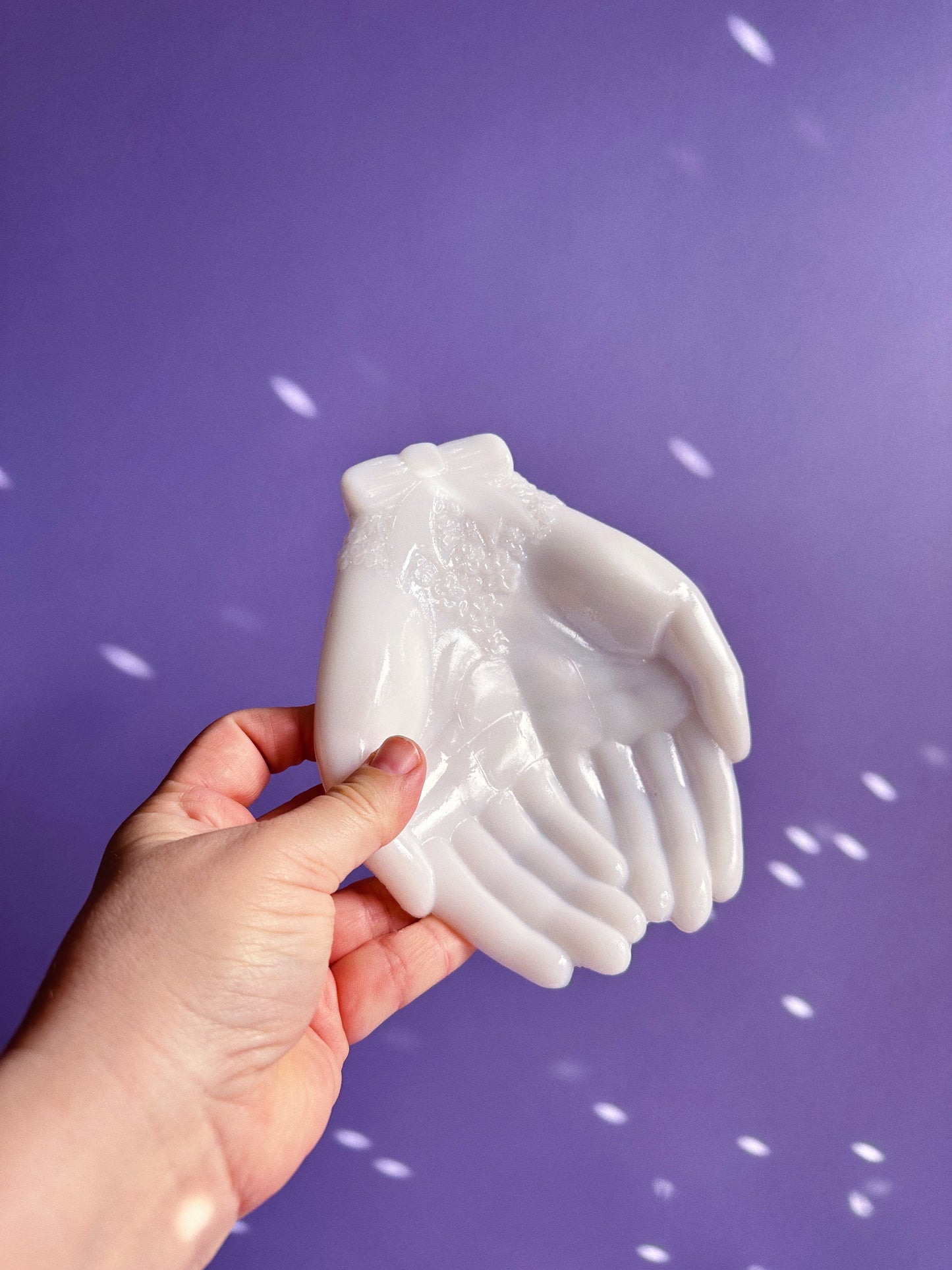 Vintage Avon Touch Of Beauty Open Hands White Milk Glass Soap Trinket Dish