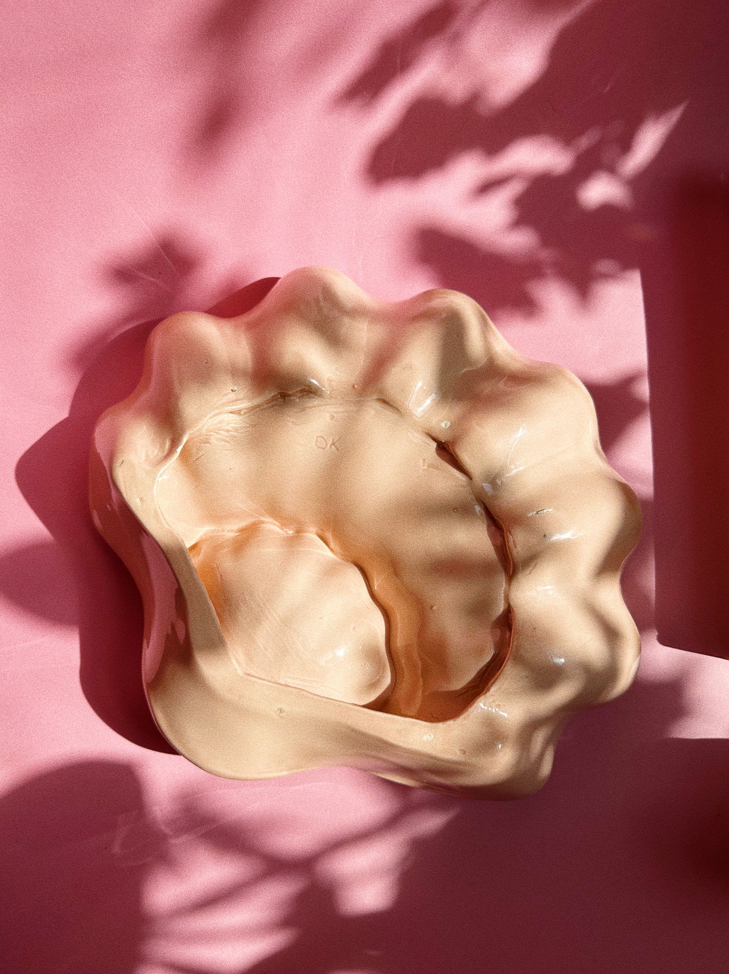 Vintage Peach Sea Shell / Clam Shell Dish