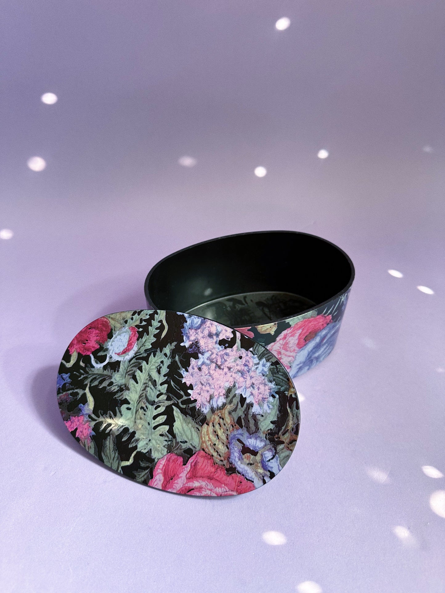 Vintage 80s Floral Plastic Lidded Oval Box