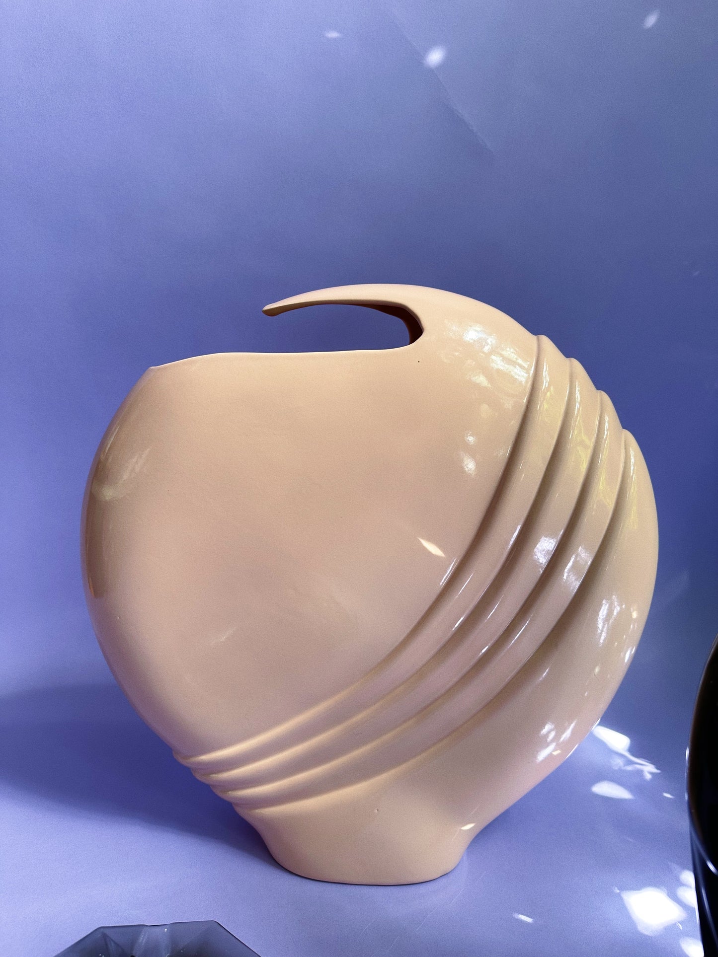 Large Pink Vintage 80's Art Deco Abstract Wave Ceramic Vase