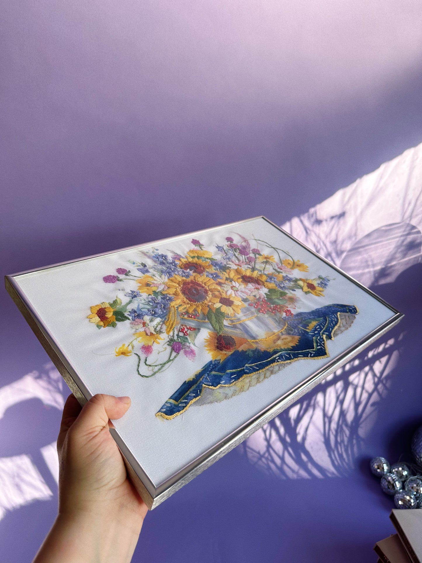 Vintage Sunflower Bouquet Crewel Embroidery Complete Needlepoint