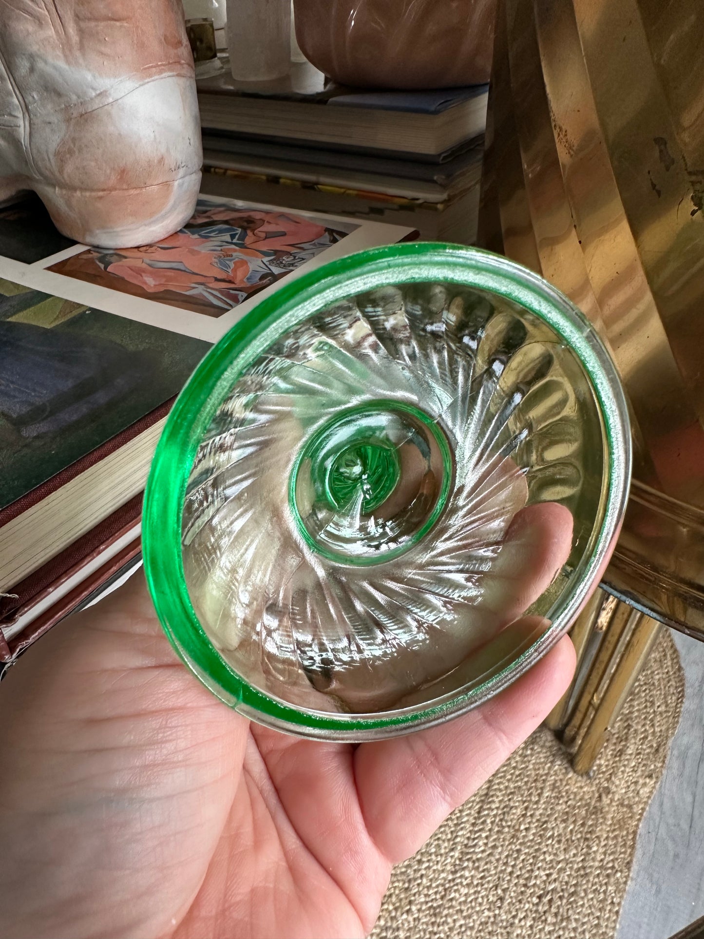 3.5” Single Light Twisted Optic Green Candlestick Uranium 1920s, 30s