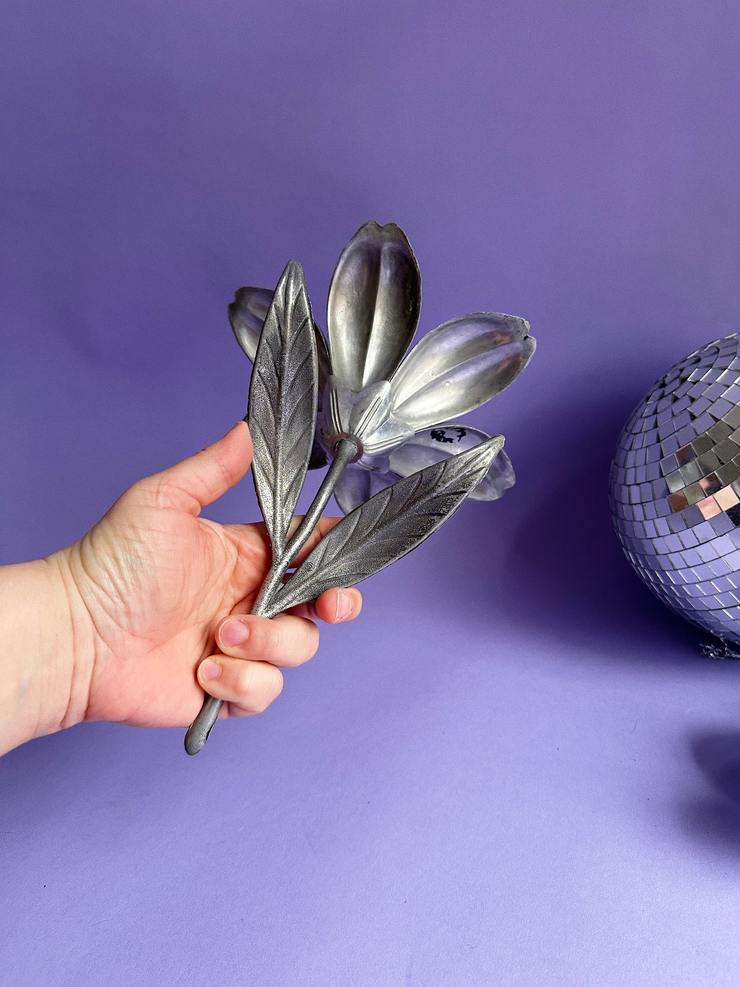 Mid Century Lotus Flower Ashtray With All  Six Removable Petals