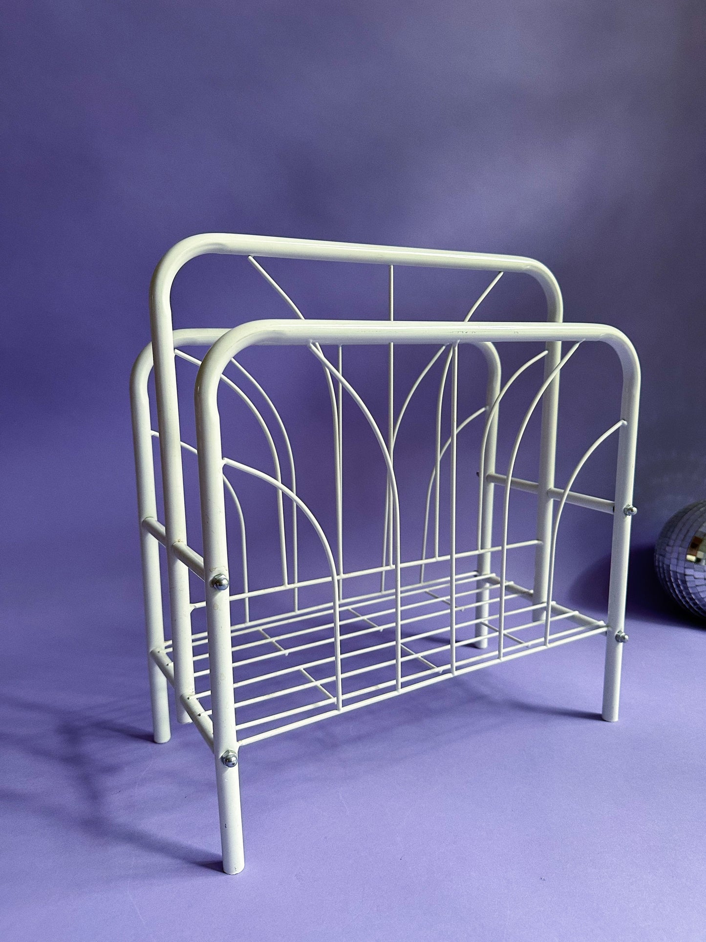 White Glazed Vintage 80s Post Modern Magazine / Book / Vinyl Rack