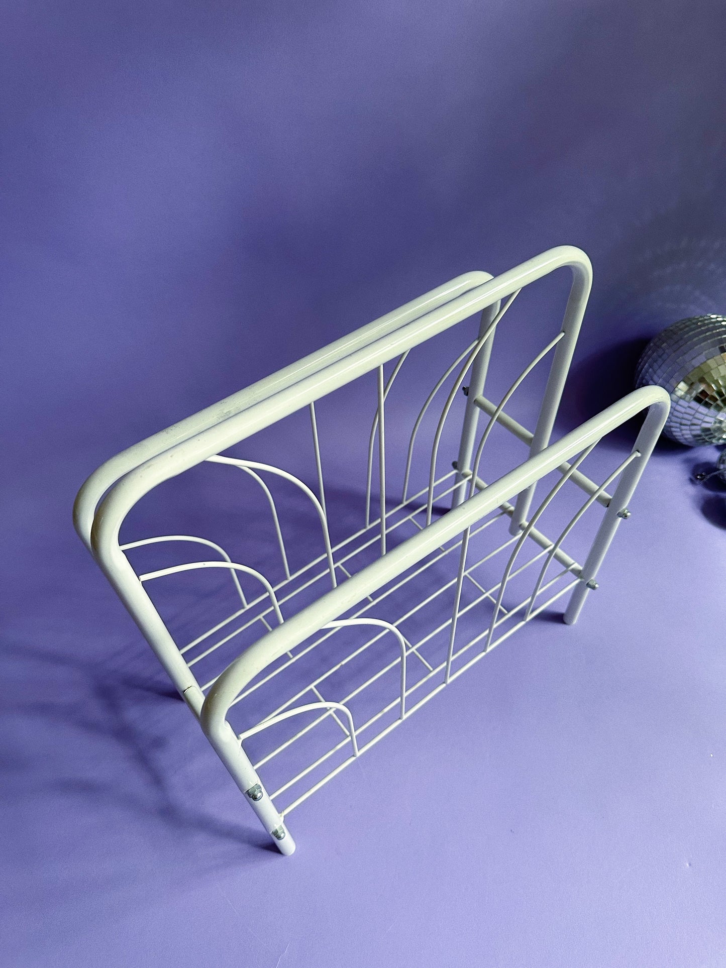 White Glazed Vintage 80s Post Modern Magazine / Book / Vinyl Rack