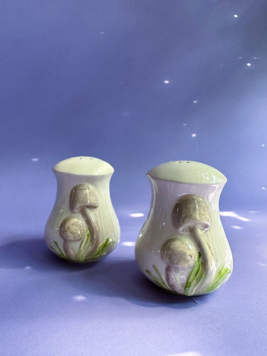 Vintage 1970s Glazed Ceramic Mushroom Salt & Pepper Shakers