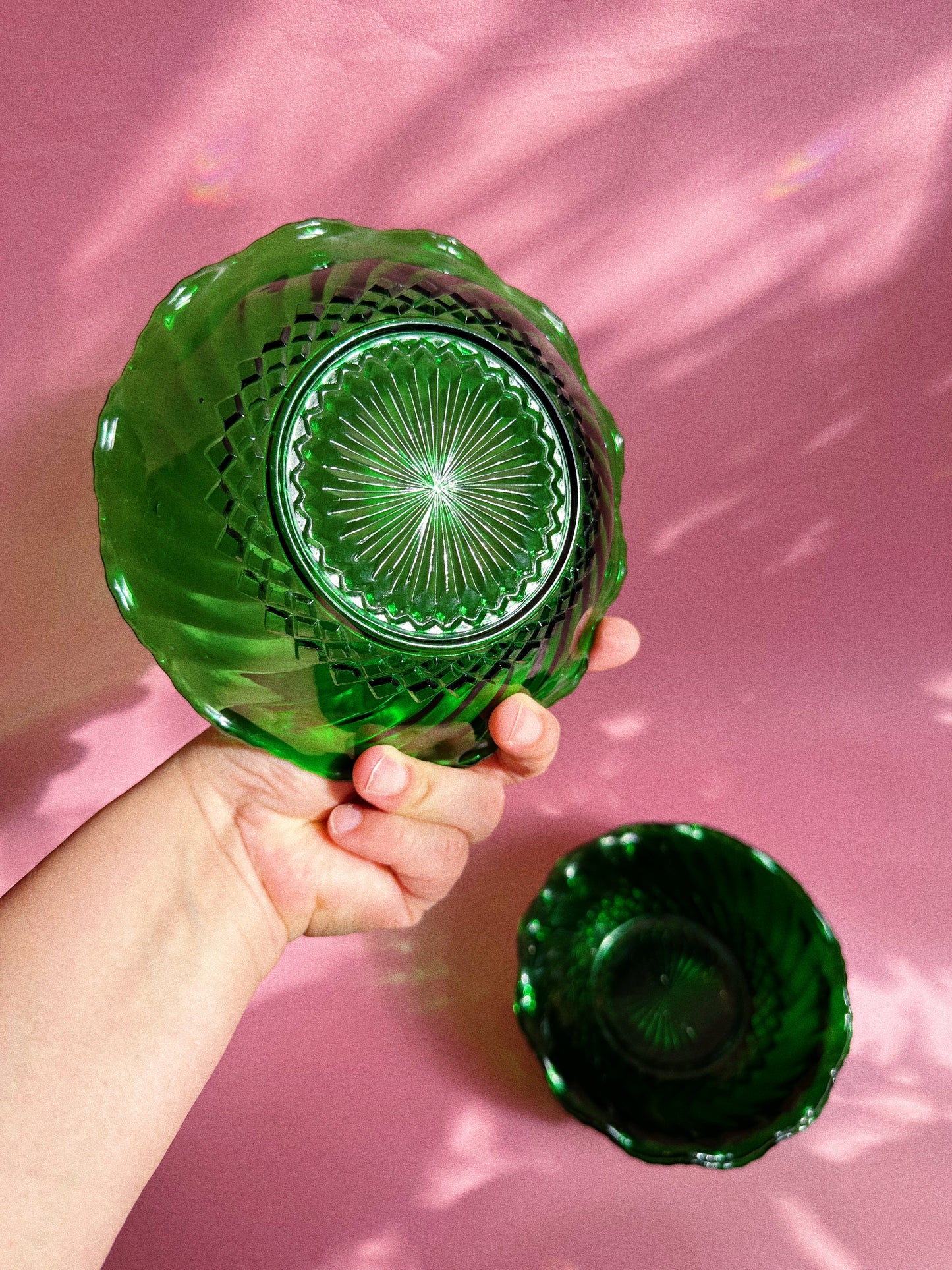 4 Vintage Anchor Hocking Forest Green Glass Bowls Diamond Swirl Ruffled Edge, 6.5”