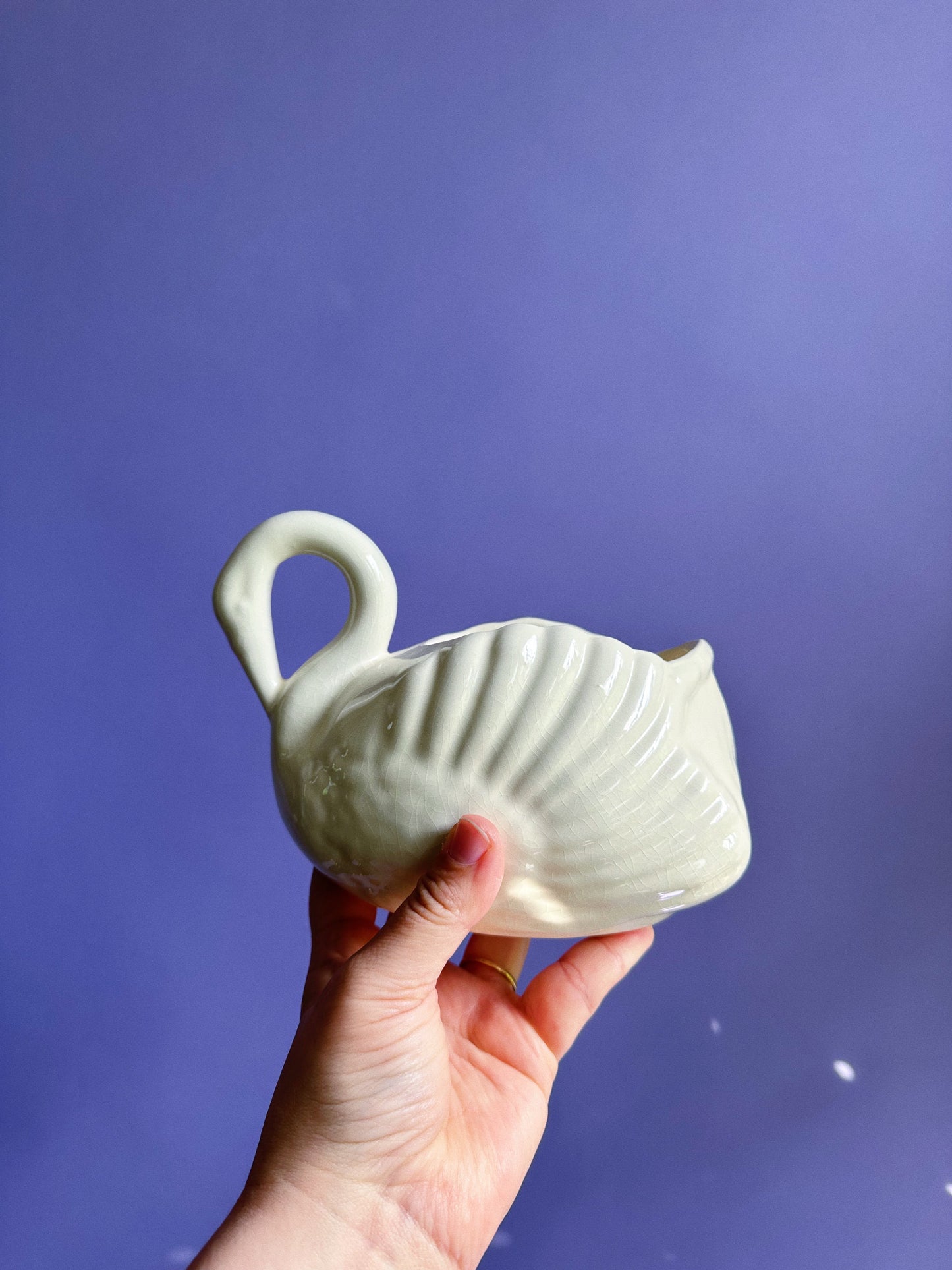 Vintage Ceramic Swan Planter / Cache Pot