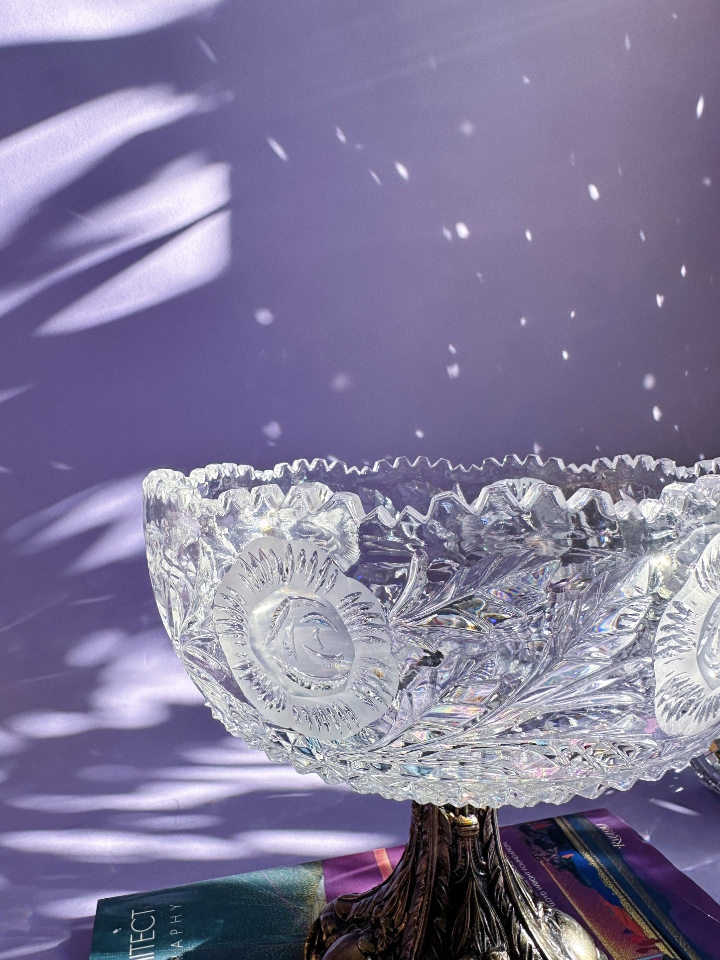 Mid Century Filigree Starburst Glass Compote Dish Metal Base Hollywood Regency