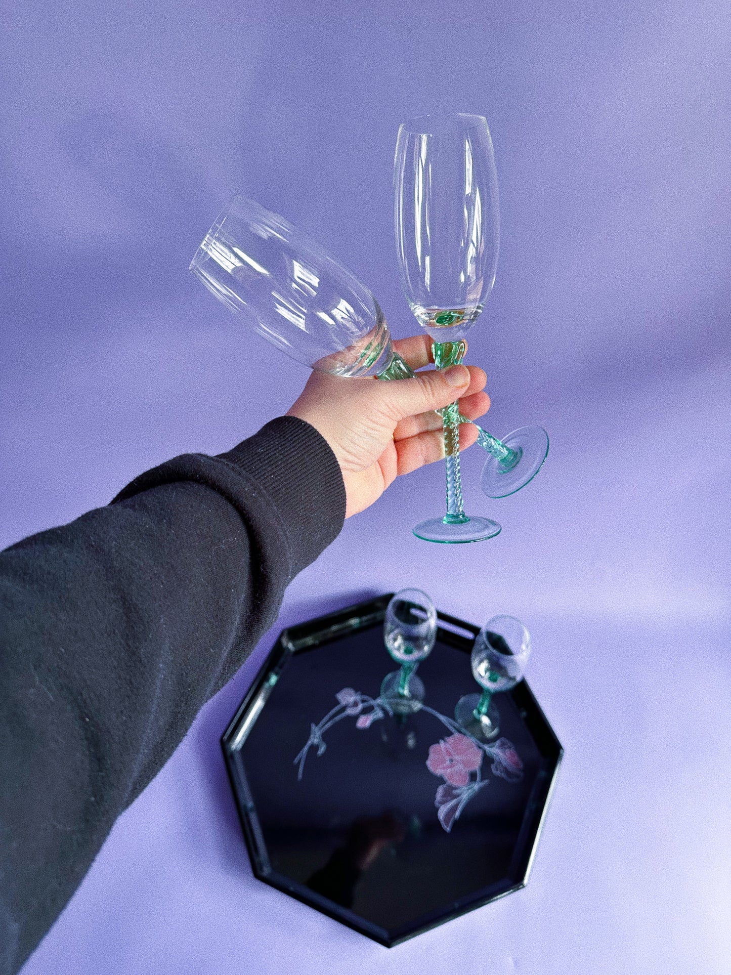 Set of 4 Twisted Teal Stemmed Champagne Flutes