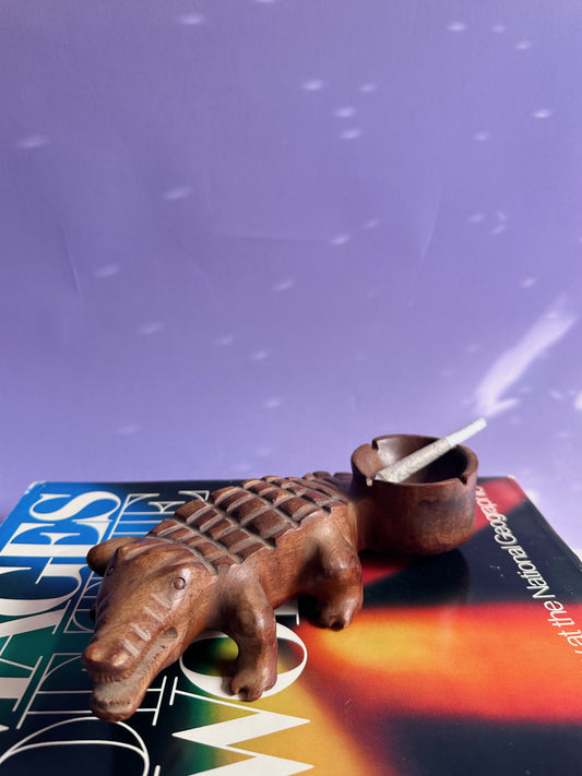 Vintage Carved Wooden Alligator / Crocodile Ashtray / Trinket Dish - Brown