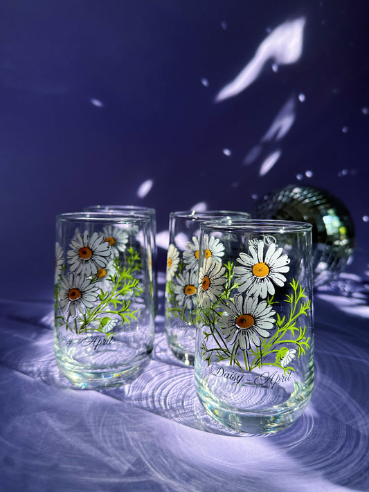 Vintage Daisy April Flower of the Month Brockway Glass Tumblers