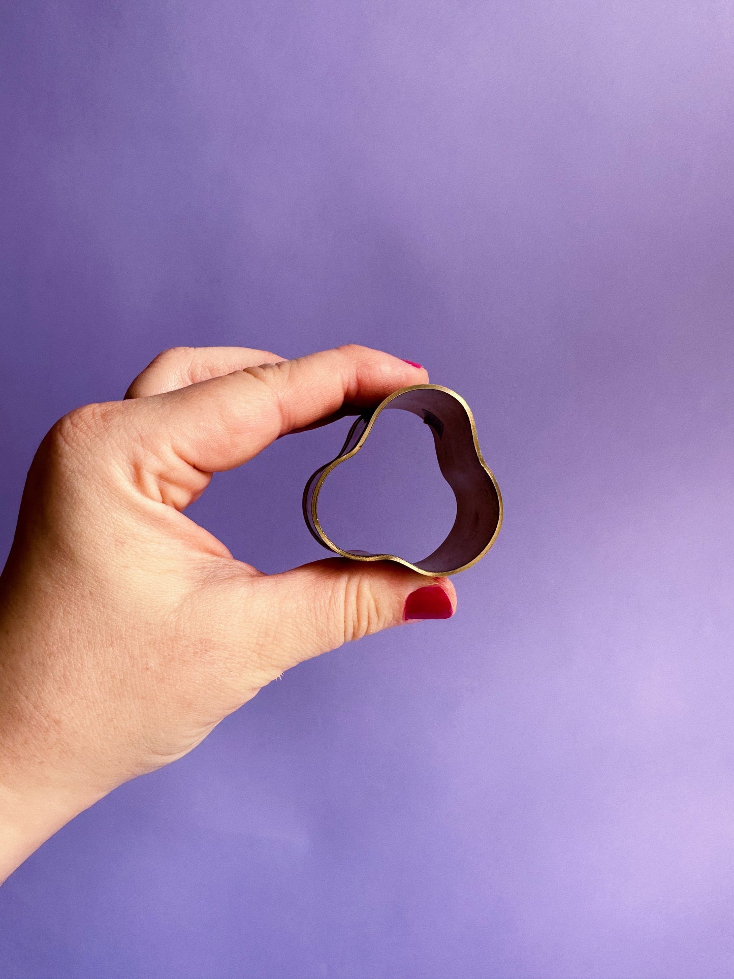 Vintage Set of 7 Brass Napkin Rings