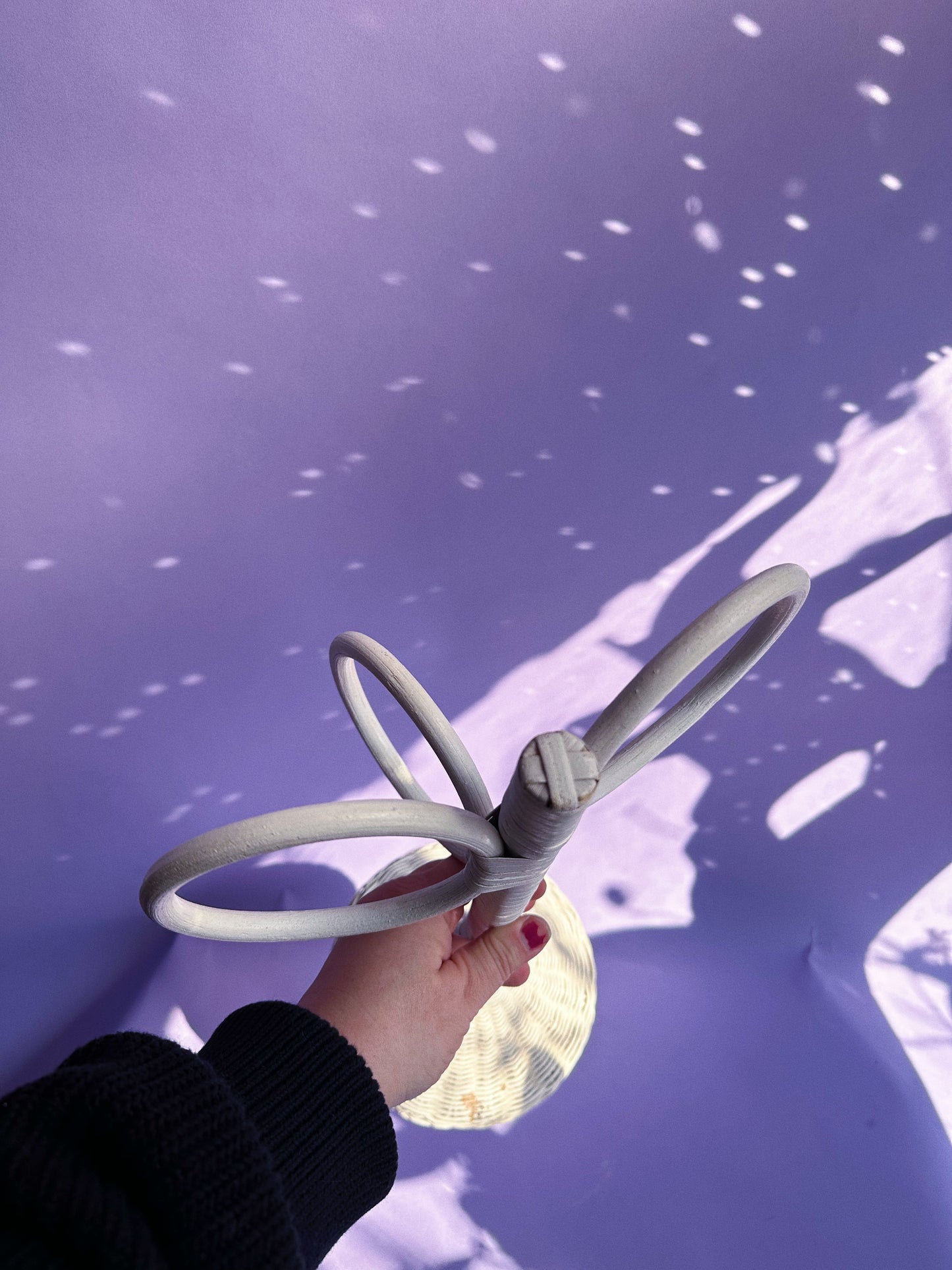 Vintage White Wicker Triple Loop Towel Stand