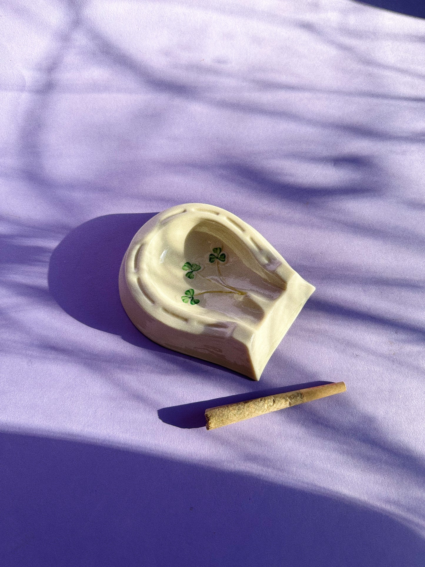 Belleek Ireland Lucky Shamrock Horseshoe Ashtray