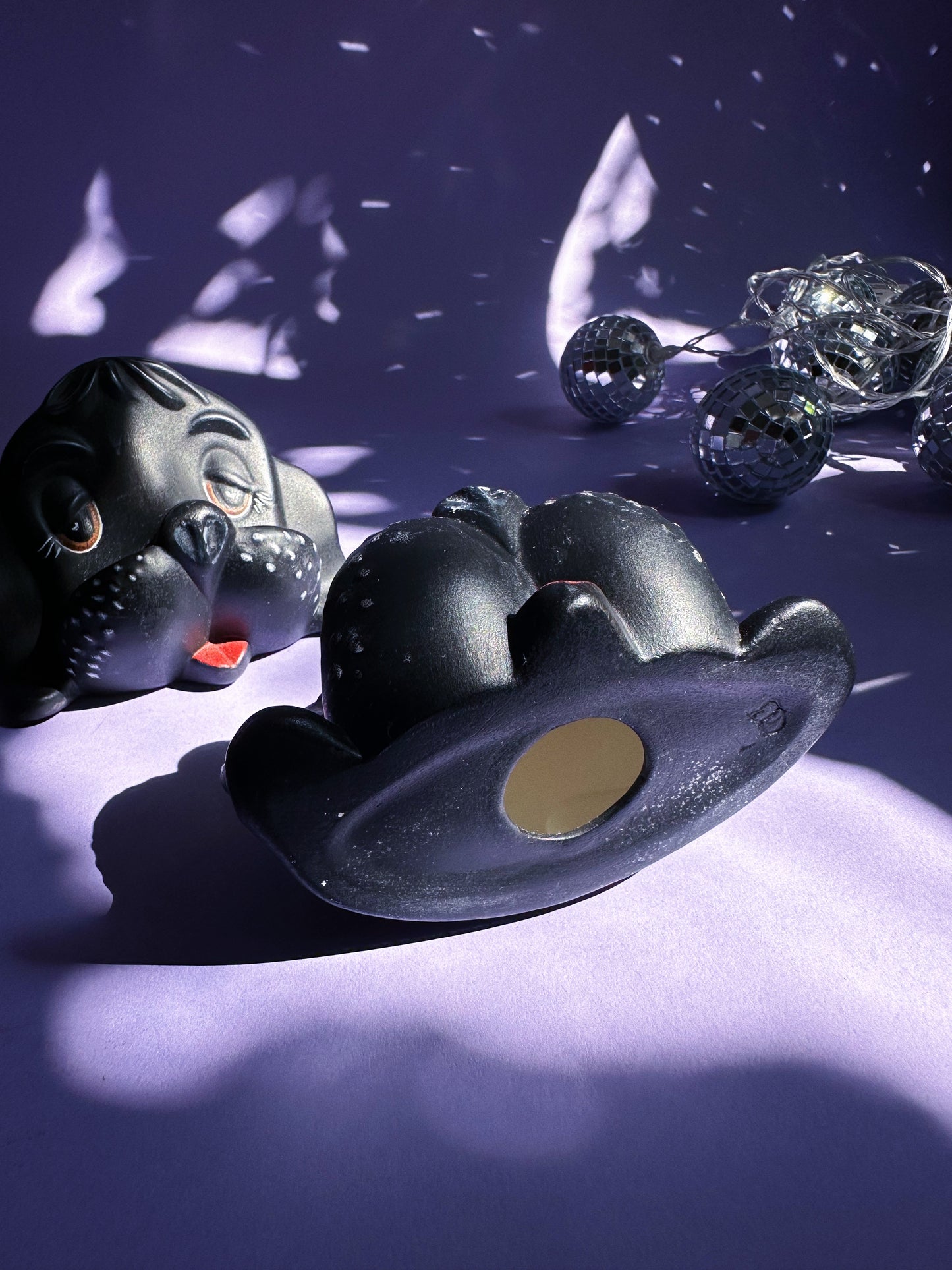 Ceramic Black Vintage Dog Eye / Sun Glasses Holders