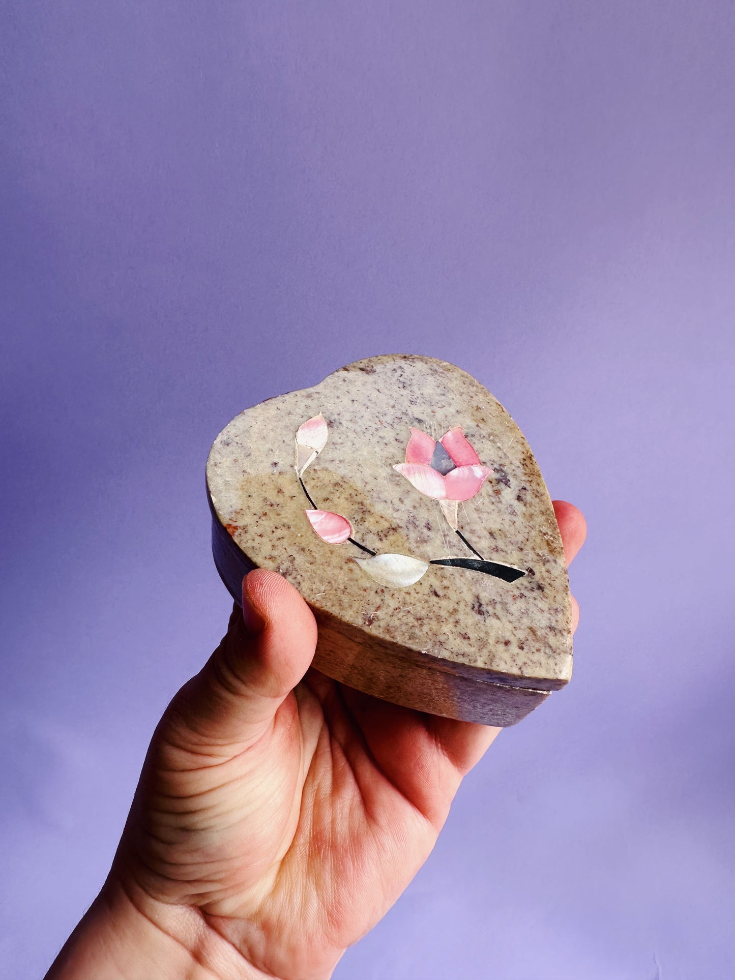 Carved Heart Soapstone Flower Inlay Gemstone Jewelry Gift Trinket Box