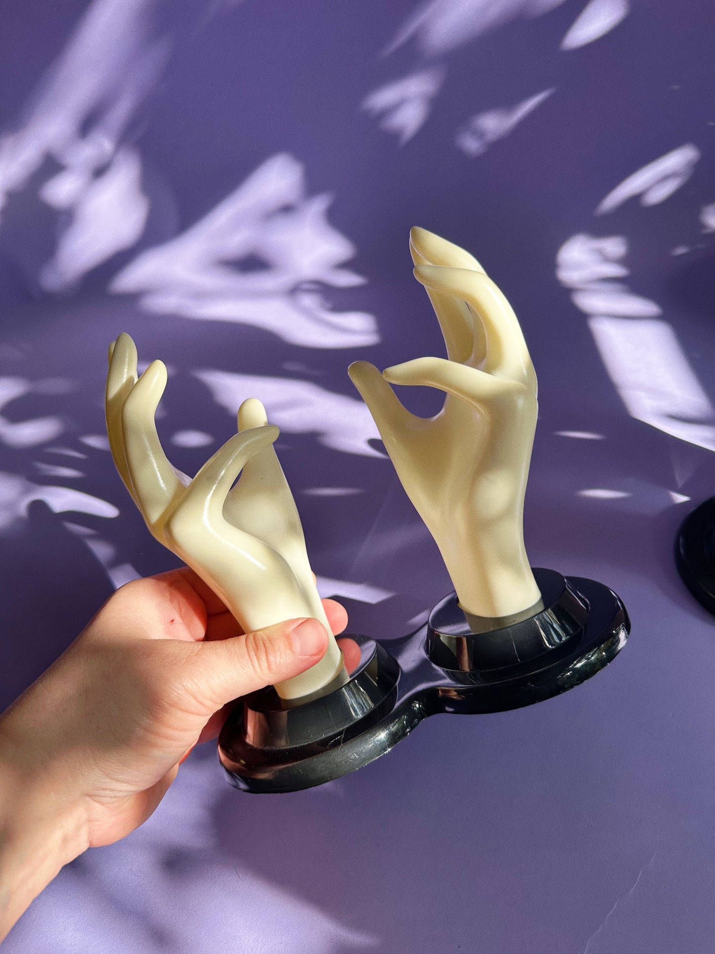 90s Vintage White Plastic Hands Remote, Keys Holder