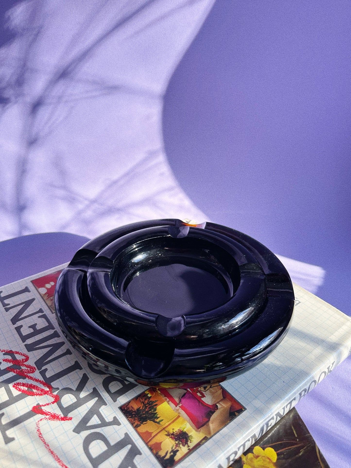 Vintage Heavy Nesting Pair of Mid Century Modern Dark Amber Glass Ashtrays