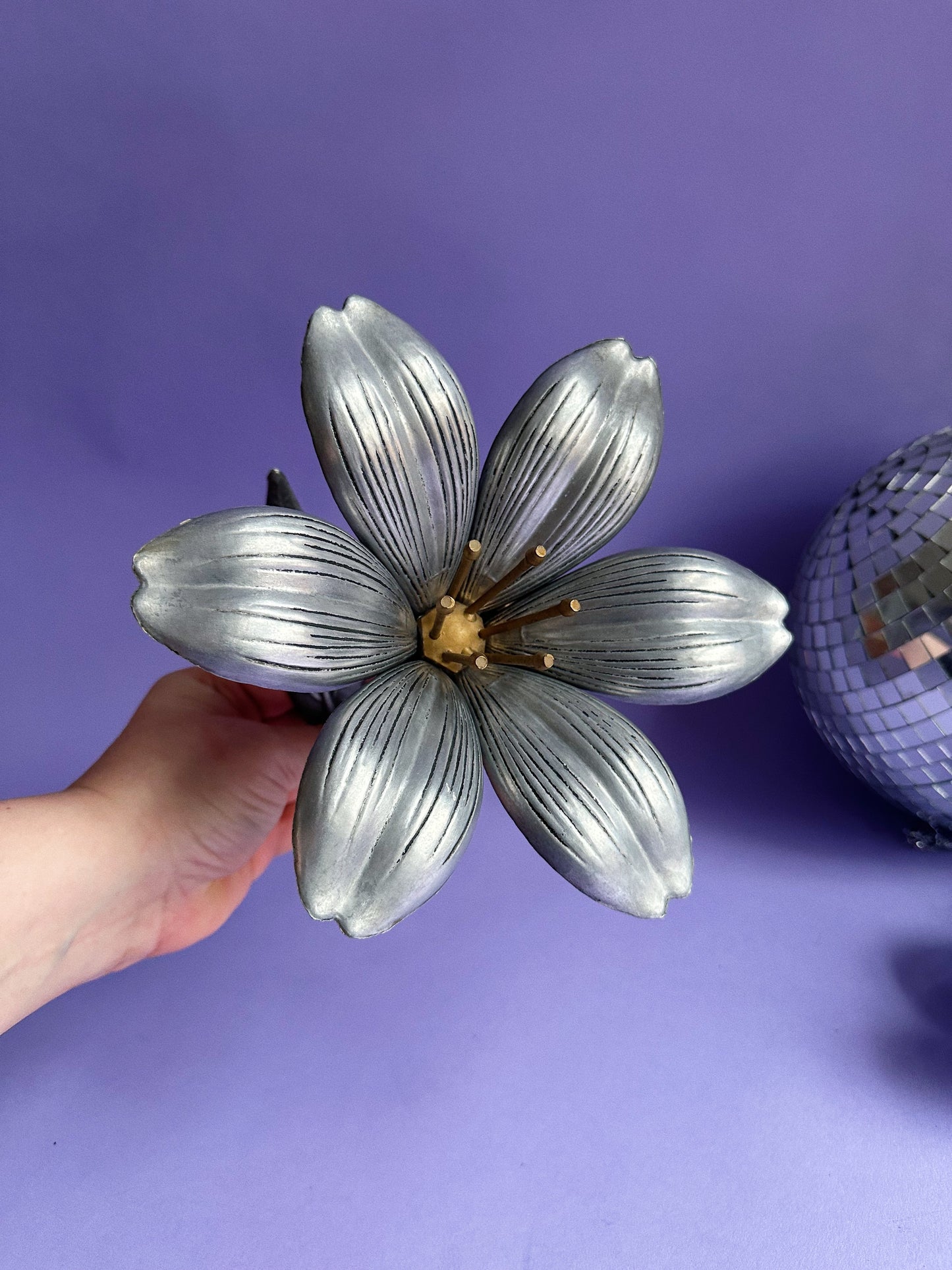 Mid Century Lotus Flower Ashtray With All  Six Removable Petals