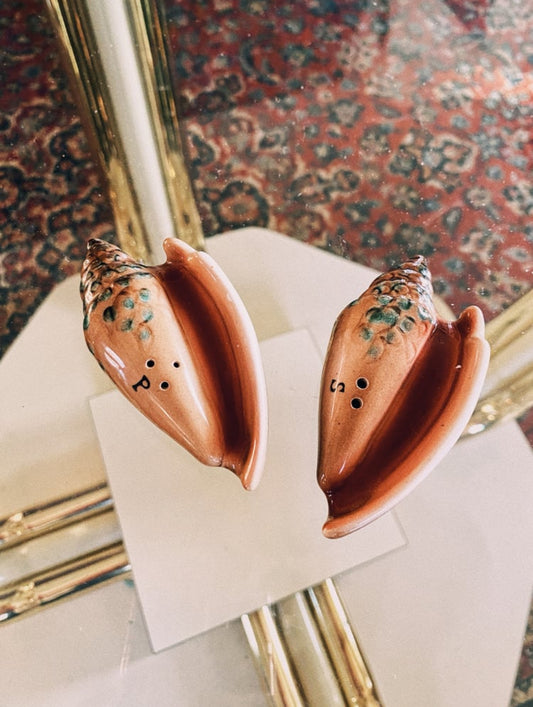 Vintage Napco PY Sea Shell Salt & Pepper Shakers