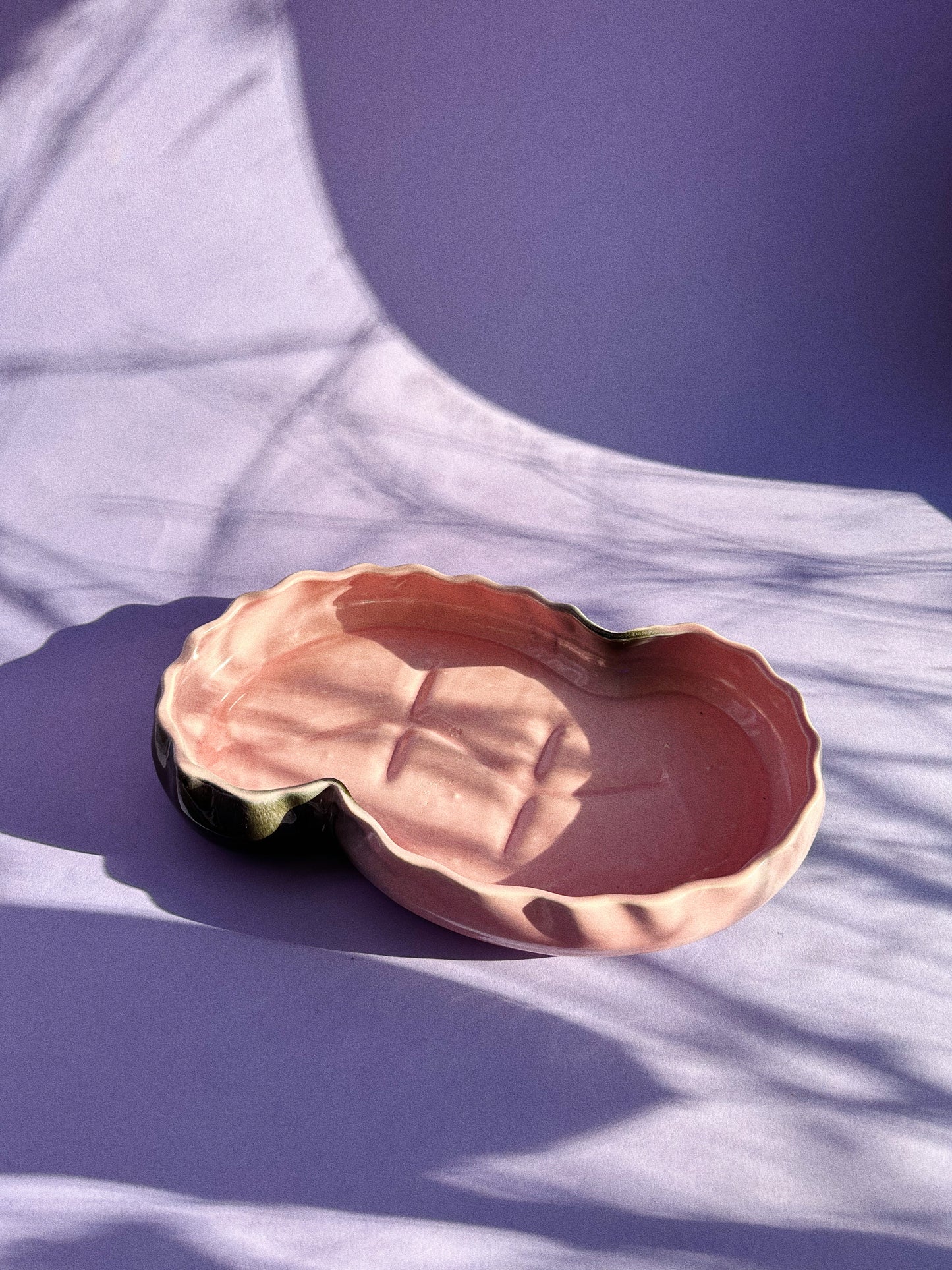 Vintage Beauceware 294 Pink Pottery Tray, Kidney Bean Wavy Ceramic Dish Planter