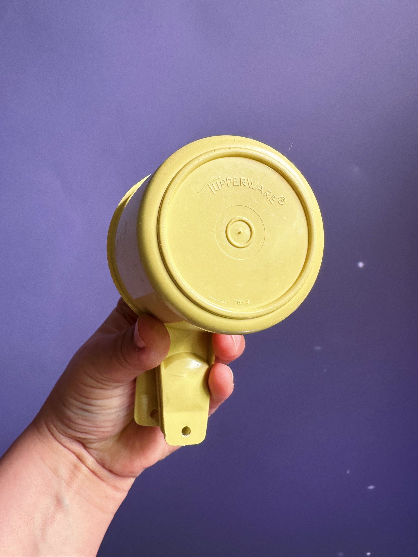 Vintage Harvest Gold Tupperware Measuring Cups