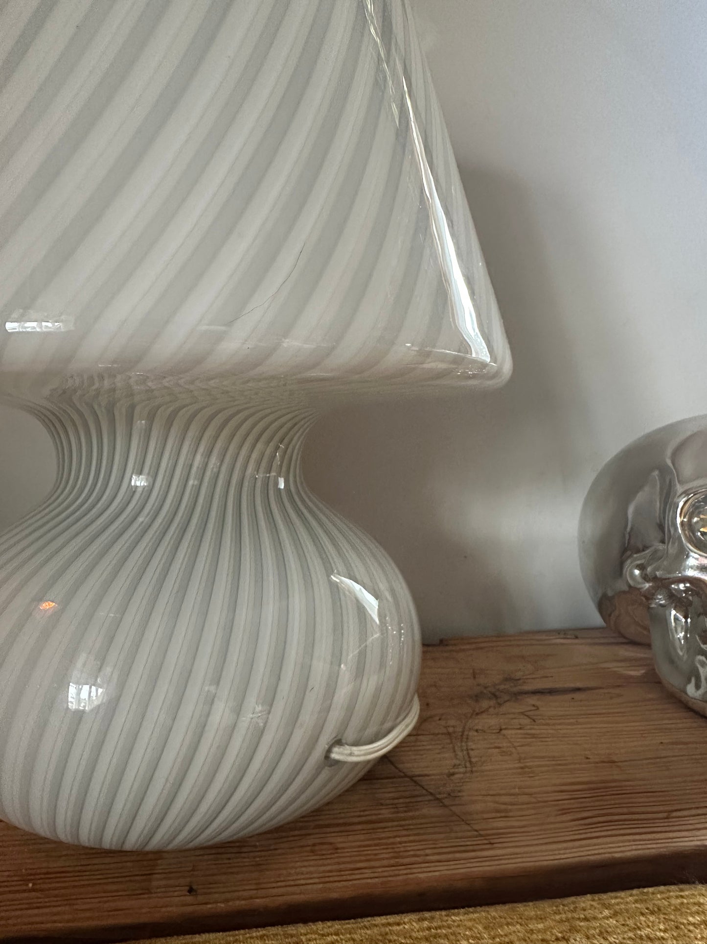 Vintage Vetri Murano White Swirl Glass Mushroom Table Lamp