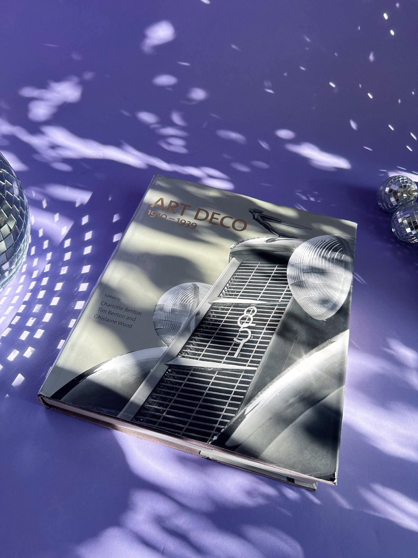 Art Deco : 1910-1939, 2003, Benton/Benton/Wood, 1st North American Ed.