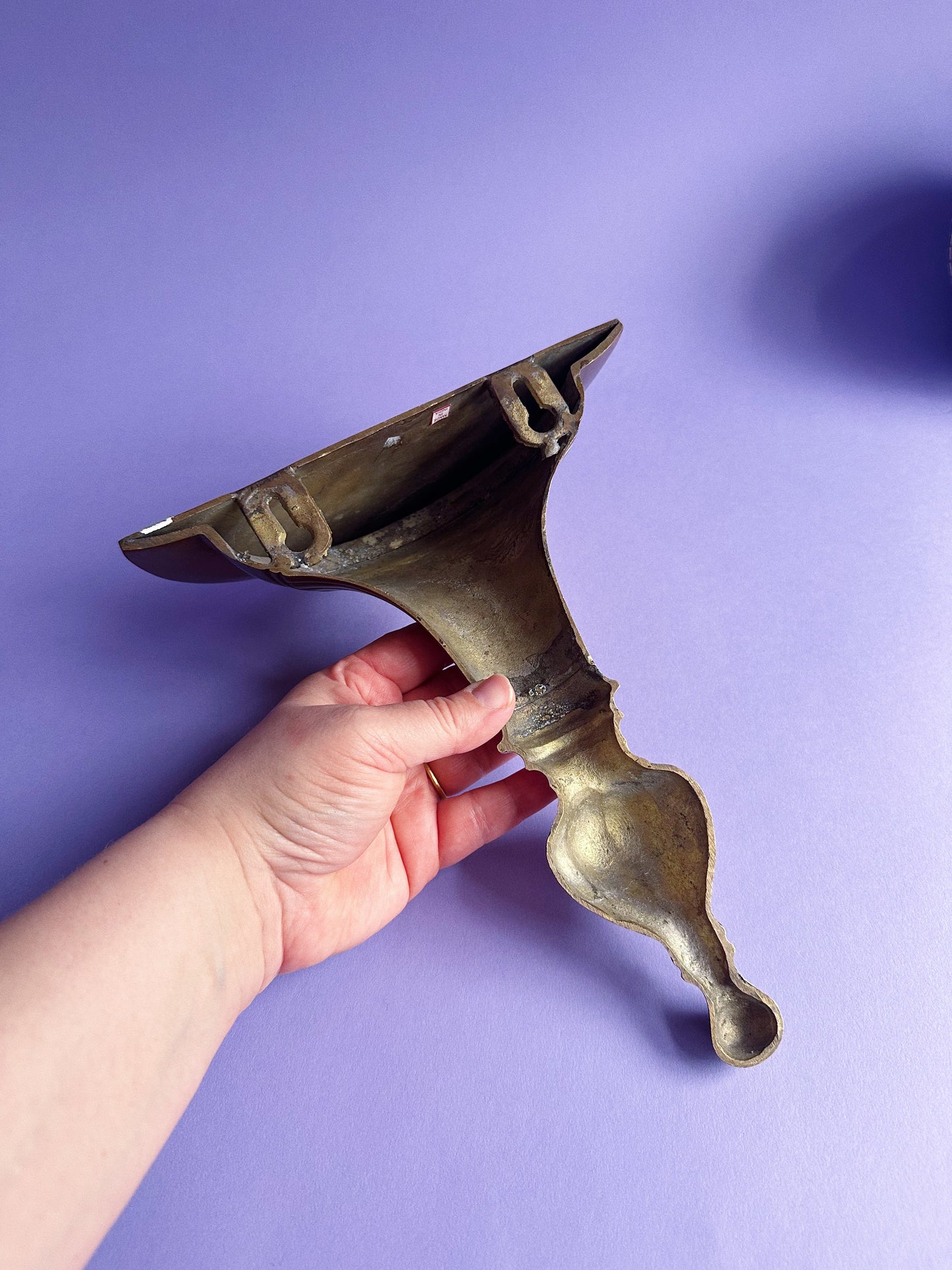 Vintage Ornate Solid Brass Heavy Gilt Wall Sconce Shelf Hollywood Regency