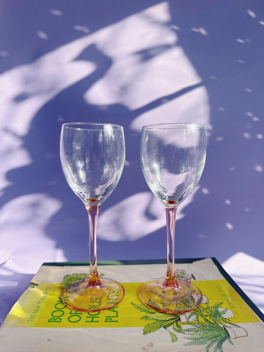 Vintage Pinn Stemmed Wine Glass Pair