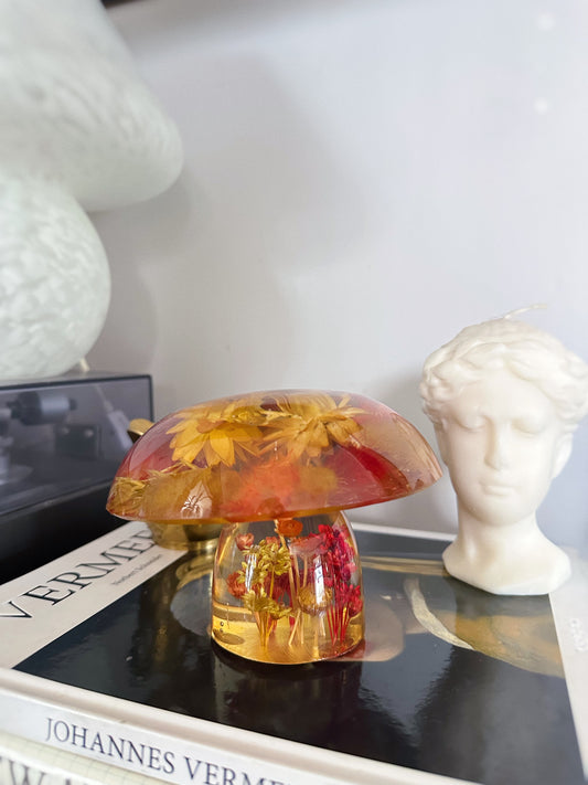 Vintage 70s Lucite Resin Mushroom w Preserved Dried Red Yellow Flowers
