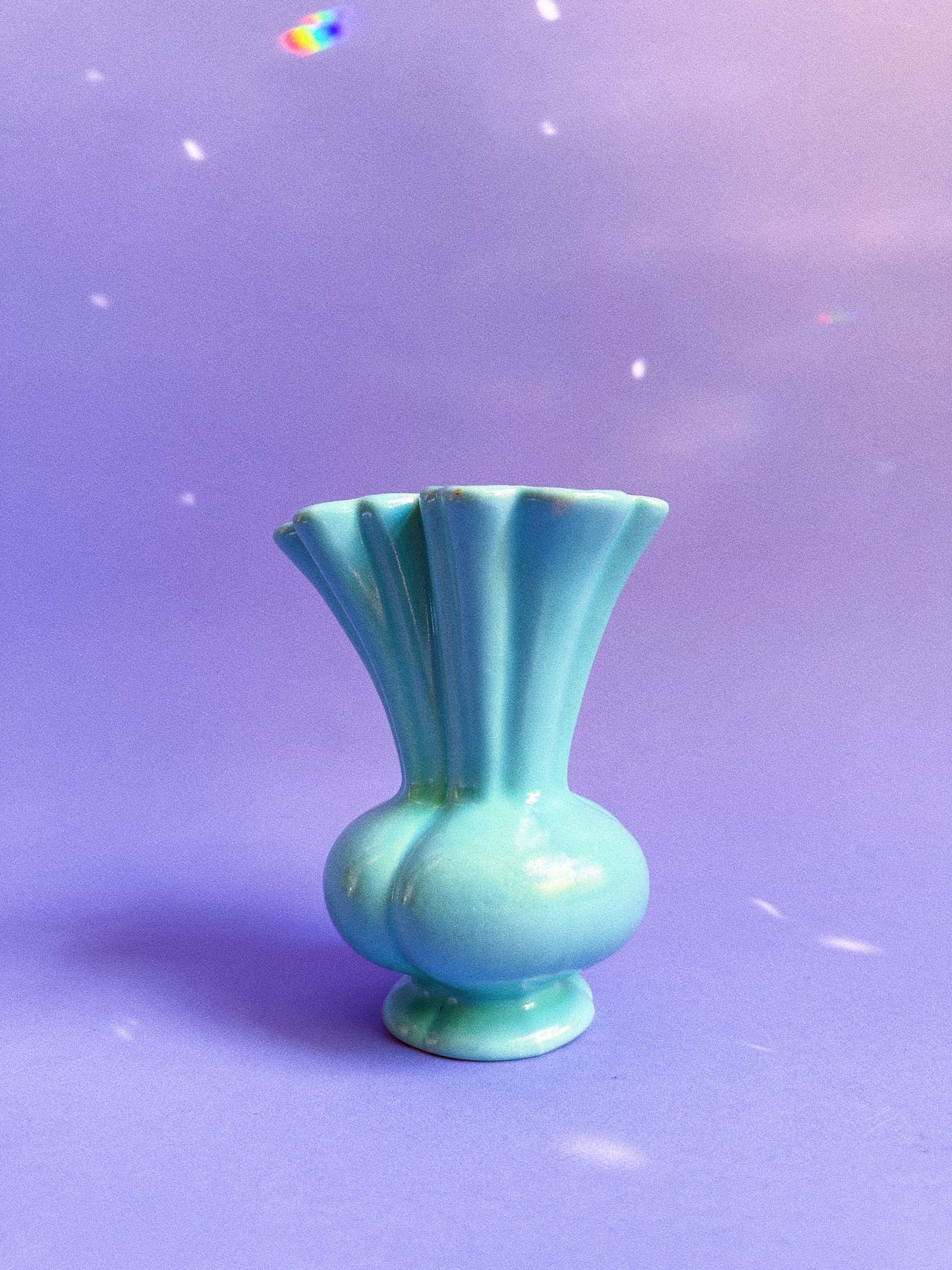 Vintage Seafoam Ruffle Vase Pottery
