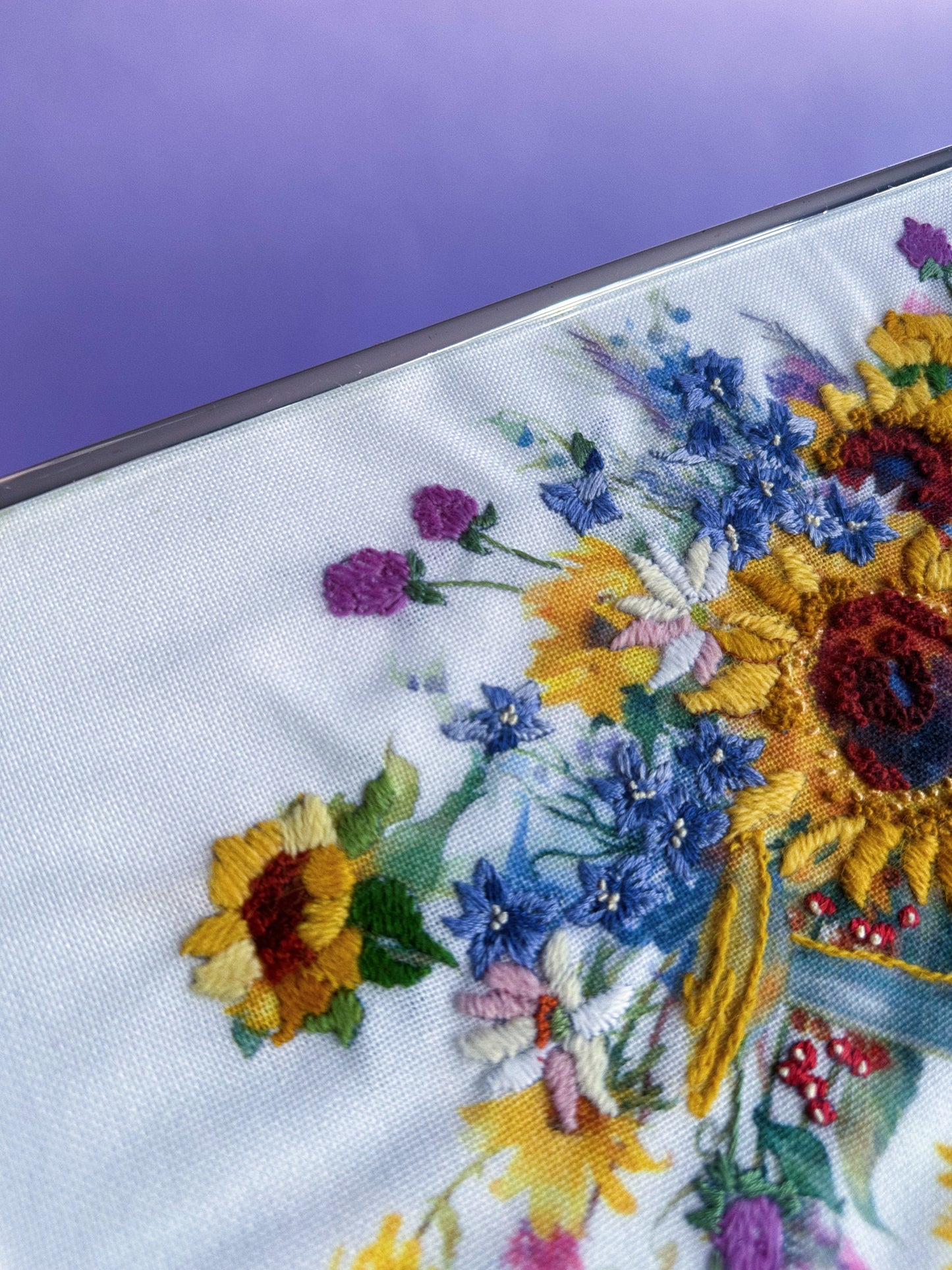 Vintage Sunflower Bouquet Crewel Embroidery Complete Needlepoint