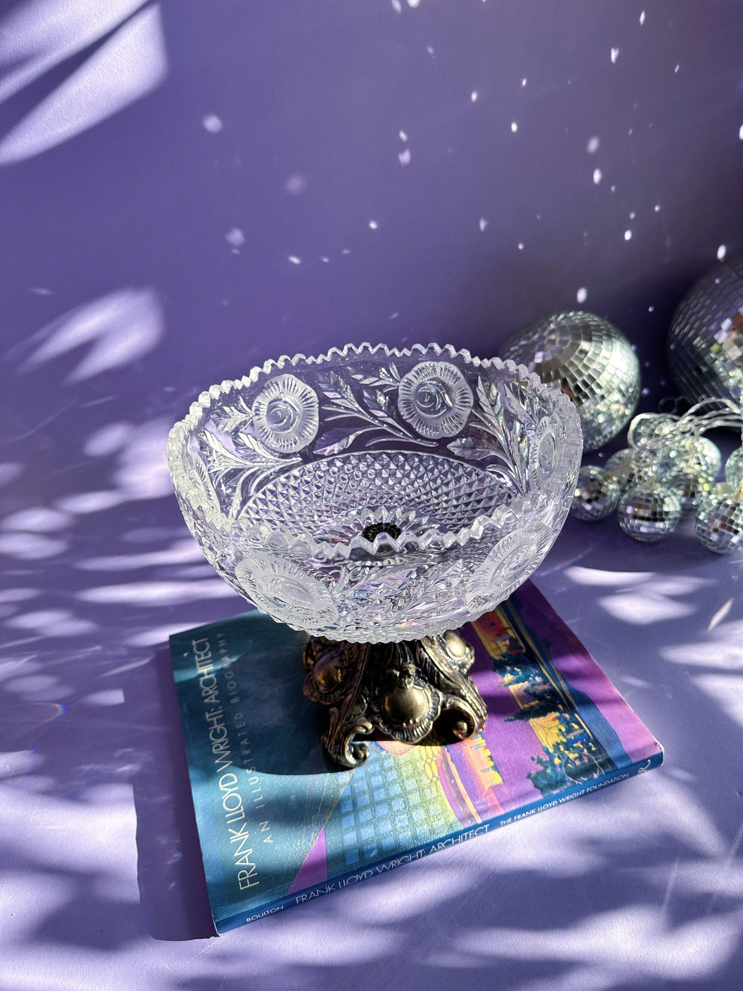 Mid Century Filigree Starburst Glass Compote Dish Metal Base Hollywood Regency